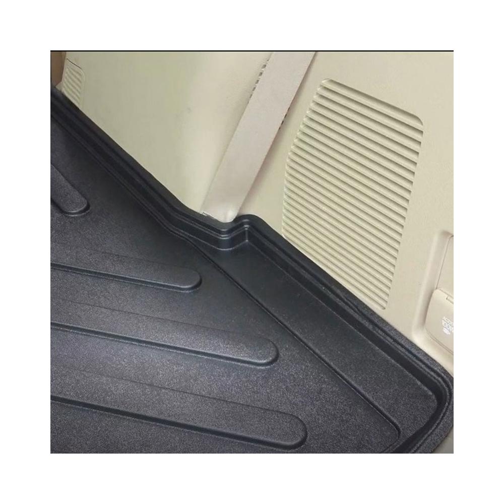 Tăviță portbagaj cauciuc Ford Focus 4 Hatchback 2018, margine înaltă, antiderapantă [5]